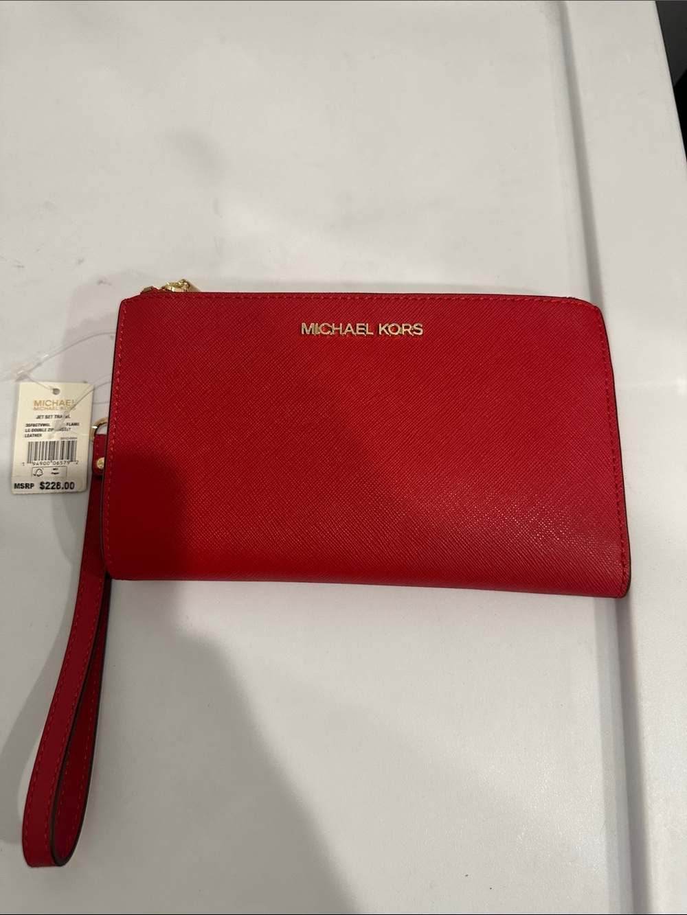 Michael Kors Double Zip Wristlet red NWT jet set travel